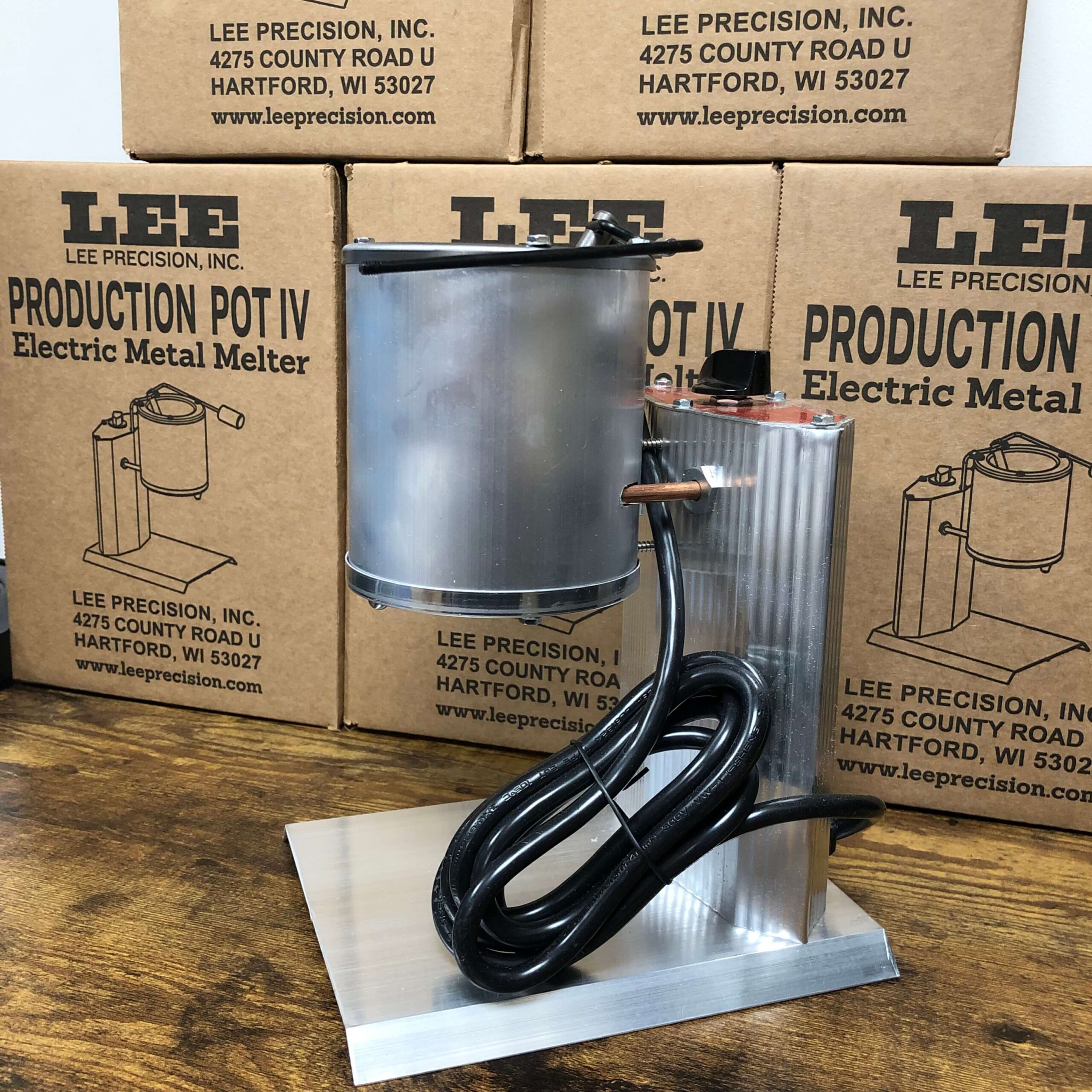 Lee Precision Electric Metal Melter Pro 4~20ポンド - バイス、クランプ