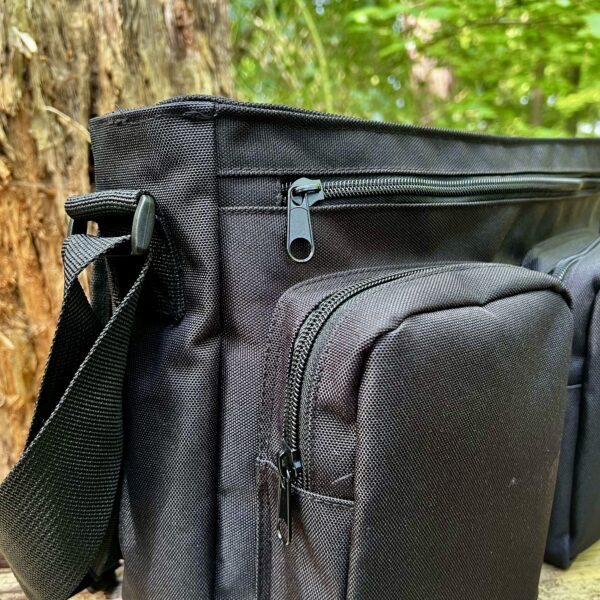 'MOOCH' Shoulder Bag